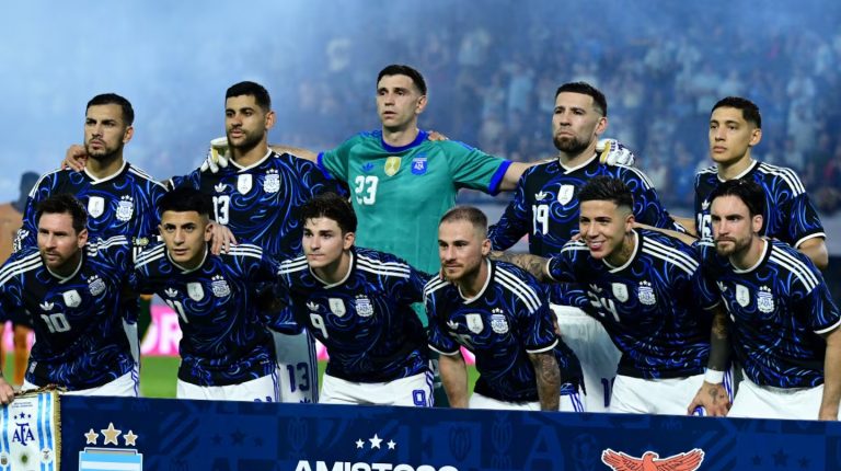 imgi_8_los-numeros-que-usaran-los-jugadores-de-la-seleccion-argentina-en-el-mundial-foto-reuters-UYW3OQLOZVBJPK2BCBYFLQG2VI