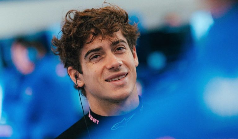 imgi_145_franco-colapinto-sonrie-silverstone